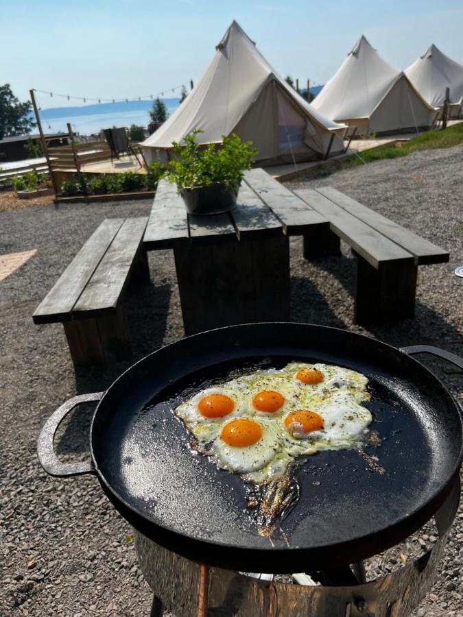 Готель Vaettervy Glamping Habo Екстер'єр фото